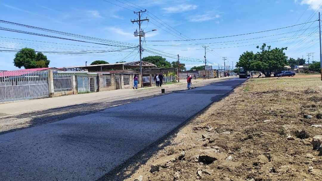 MUNICIPIO CABIMAS Un Total De 2500 Toneladas De Asfaltado Se Han